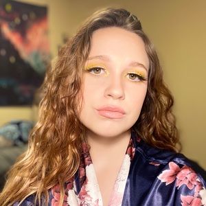 Meet your Posher, Annamarie